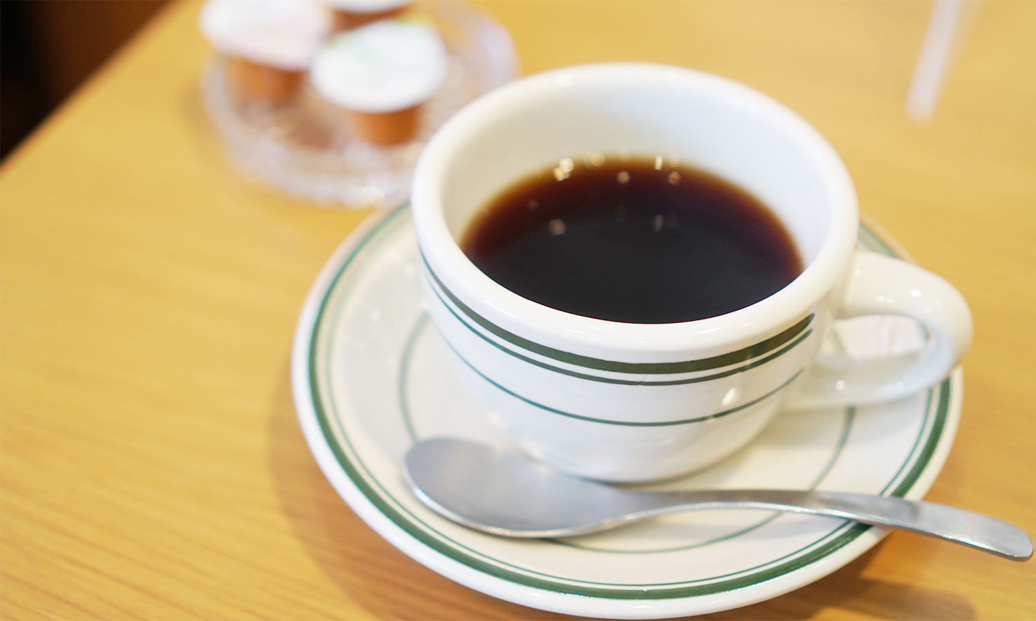 HARAPEKO Café　ランチ　コーヒー